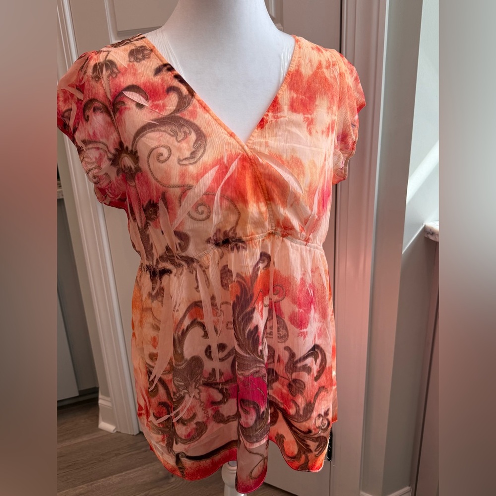 ONE WORLD Peach and Coral Lightweight Textured Top Size M